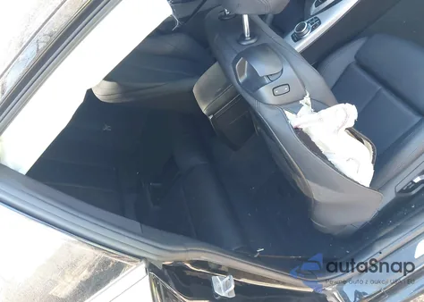 2021 BMW 230I xDrive z USA, uszkodzony, nr VIN WBA2J3C08M7J48006